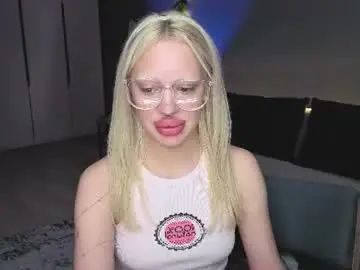 Luna_beverly  live sex cam