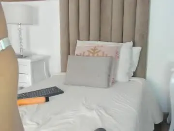 Mia_tentacion__  live sex cam