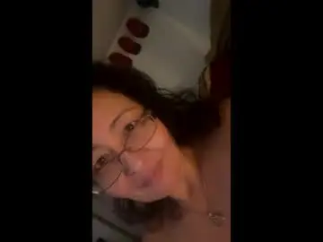 Mindfkr  live sex cam