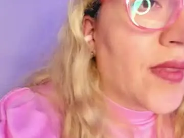 Naty__mature_  live sex cam