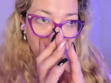 Naty__mature_  live sex cam