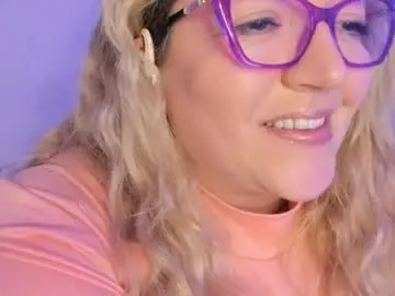 Naty__mature_  live sex cam