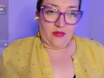 Naty__mature_  live sex cam