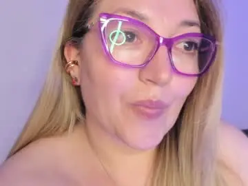Naty__mature_  live sex cam