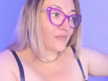 Naty__mature_  live sex cam