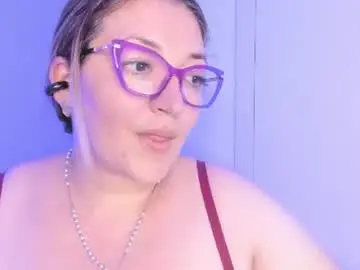 Naty__mature_  live sex cam