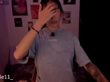 Nixxie_  live sex cam