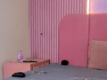 Sharlotaura26  live sex cam