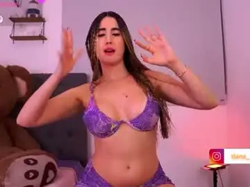 Tiana_sanders  live sex cam