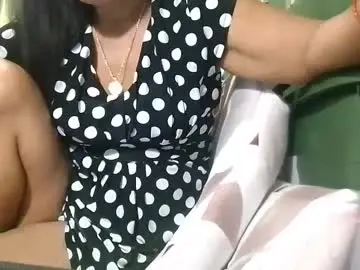 Tuchmegently  live sex cam