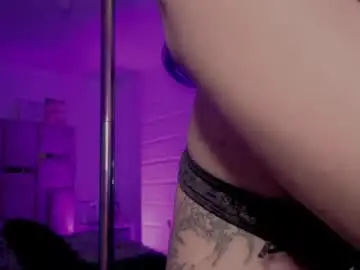 Bonnie_anderson  live sex cam