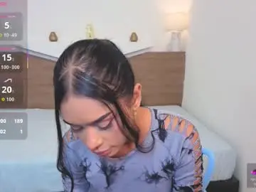 Chloemoon8  live sex cam