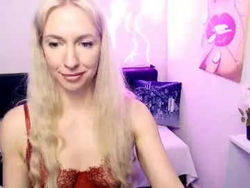 Cute_smile_shy  live sex cam