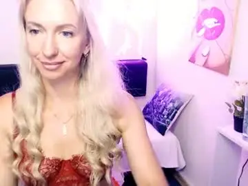 Cute_smile_shy  live sex cam