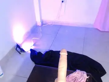 Dakkotta_curvy  live sex cam