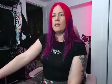 Gennyrock  live sex cam