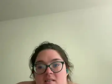 Hiddenbbw  live sex cam
