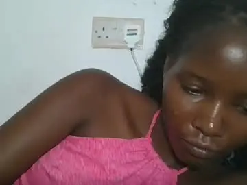 Hotbabbee  live sex cam