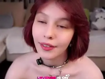 Krissyhei  live sex cam