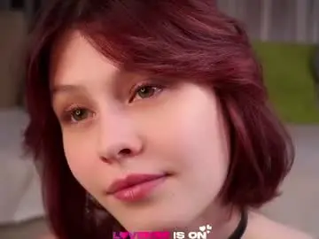 Krissyhei  live sex cam
