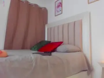 Latinabeautifull  live sex cam