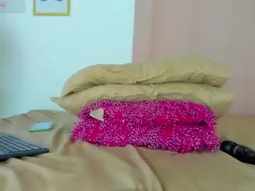 Latinabeautifull  live sex cam
