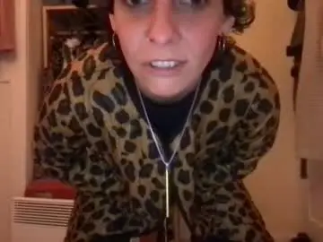 Lexi_purr  live sex cam