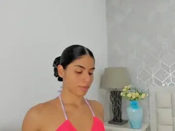 Naia_cox  live sex cam
