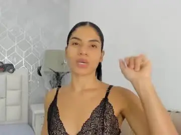 Naia_cox  live sex cam