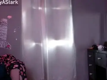 Nikyastark  live sex cam