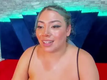 Sophia_brunett  live sex cam