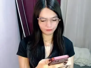 Urhottiest_katey  live sex cam