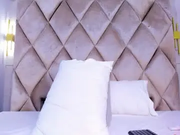 Violett_rabbit_  live sex cam