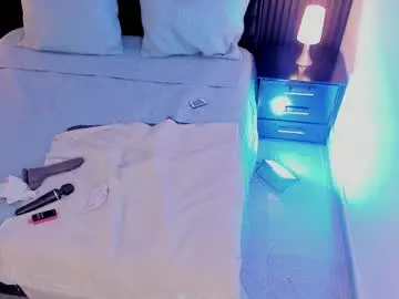 Aliyahsstone  live sex cam