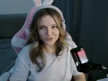 Catherinesholler  live sex cam