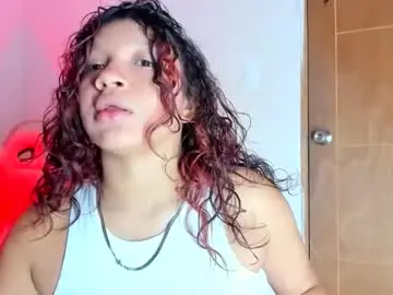 Emilly_coper18  live sex cam