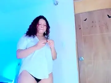 Emilly_coper18  live sex cam
