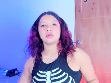 Emilly_coper18  live sex cam
