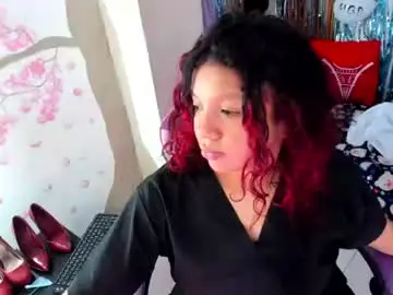 Emilly_coper18  live sex cam