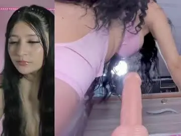 Emily_foxxxi  live sex cam