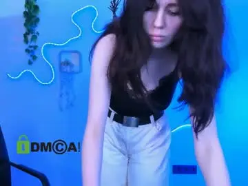 Emilynxx  live sex cam