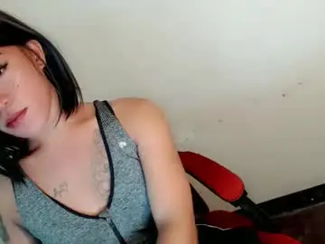 Gelluxxx  live sex cam