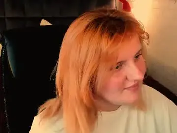 Katybriggs  live sex cam