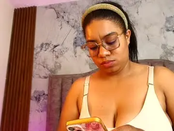 Kendrabigass  live sex cam
