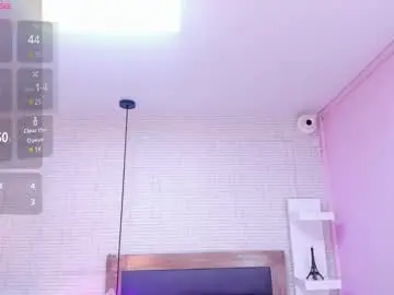 Leslysimpson  live sex cam