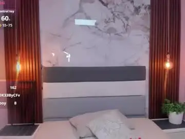 Leslysimpson  live sex cam