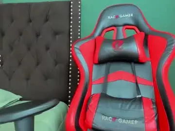 Lilith_daviss  live sex cam