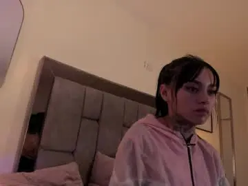 Lottie_lyn  live sex cam