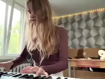 Manadikes  live sex cam
