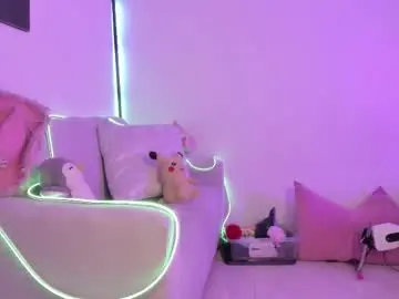 Raven_sakura  live sex cam